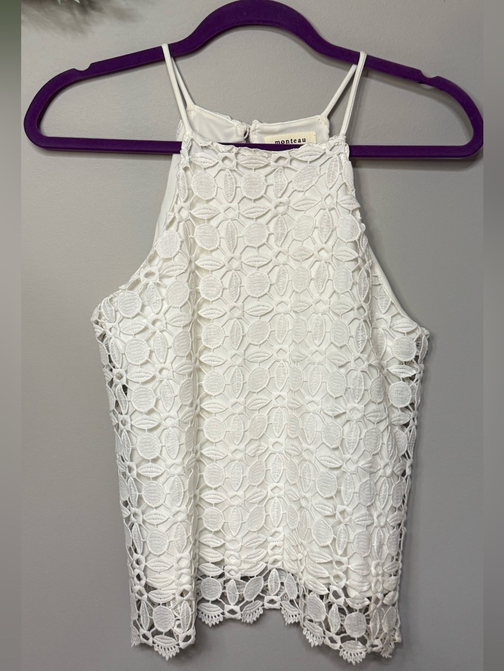 NWOT Monteau White Lace Halter Tank Top Size Medium